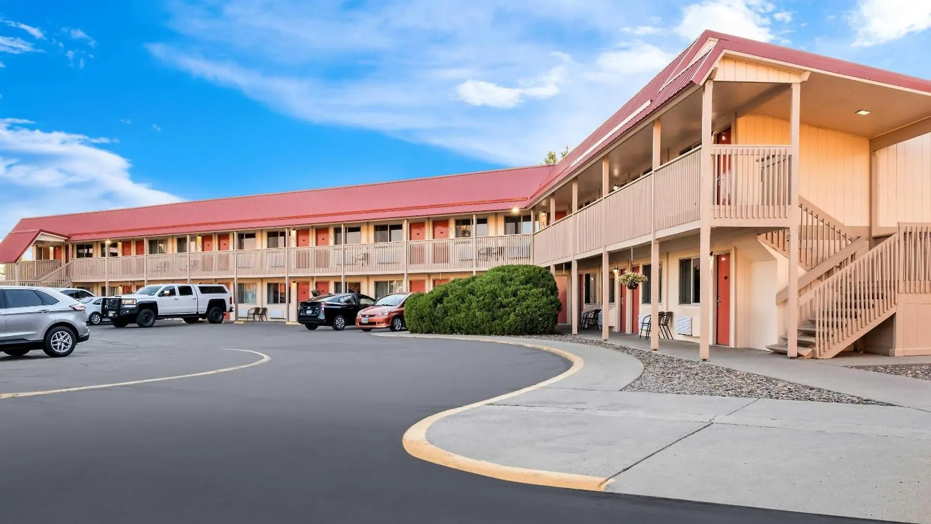 7 Montana Hotels Where the Staff Makes the Difference