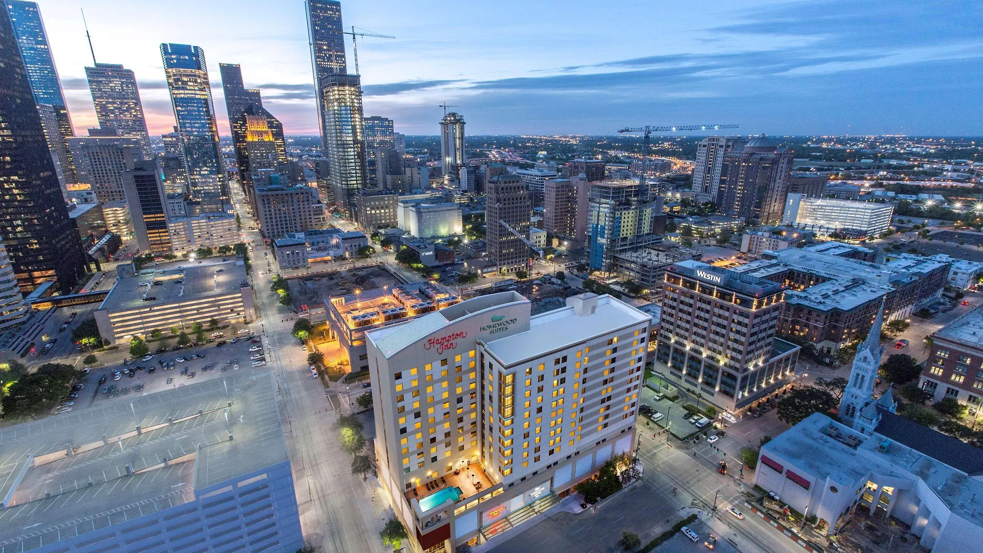 Where to Stay Near Memorial Park: 15 Best Business Hotels