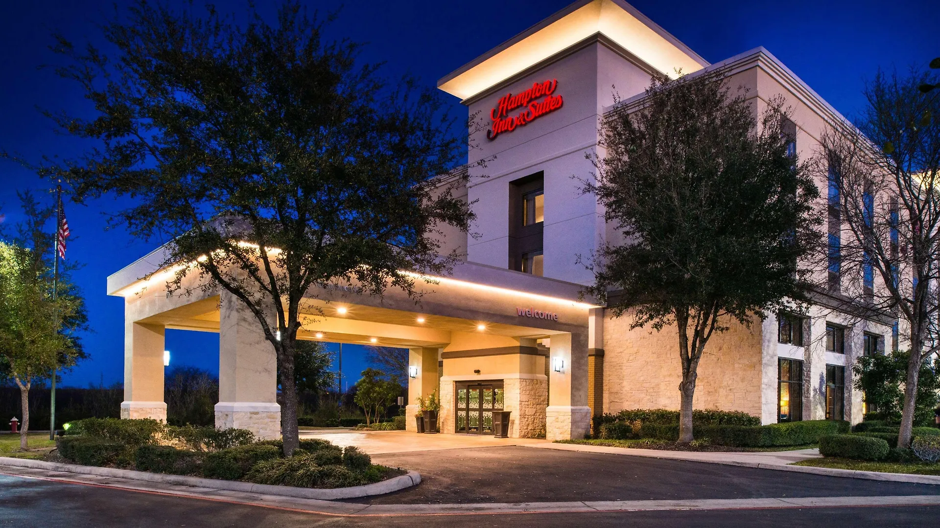 15 Budget Hotels in Texas Wine Country That Deliver Real Value