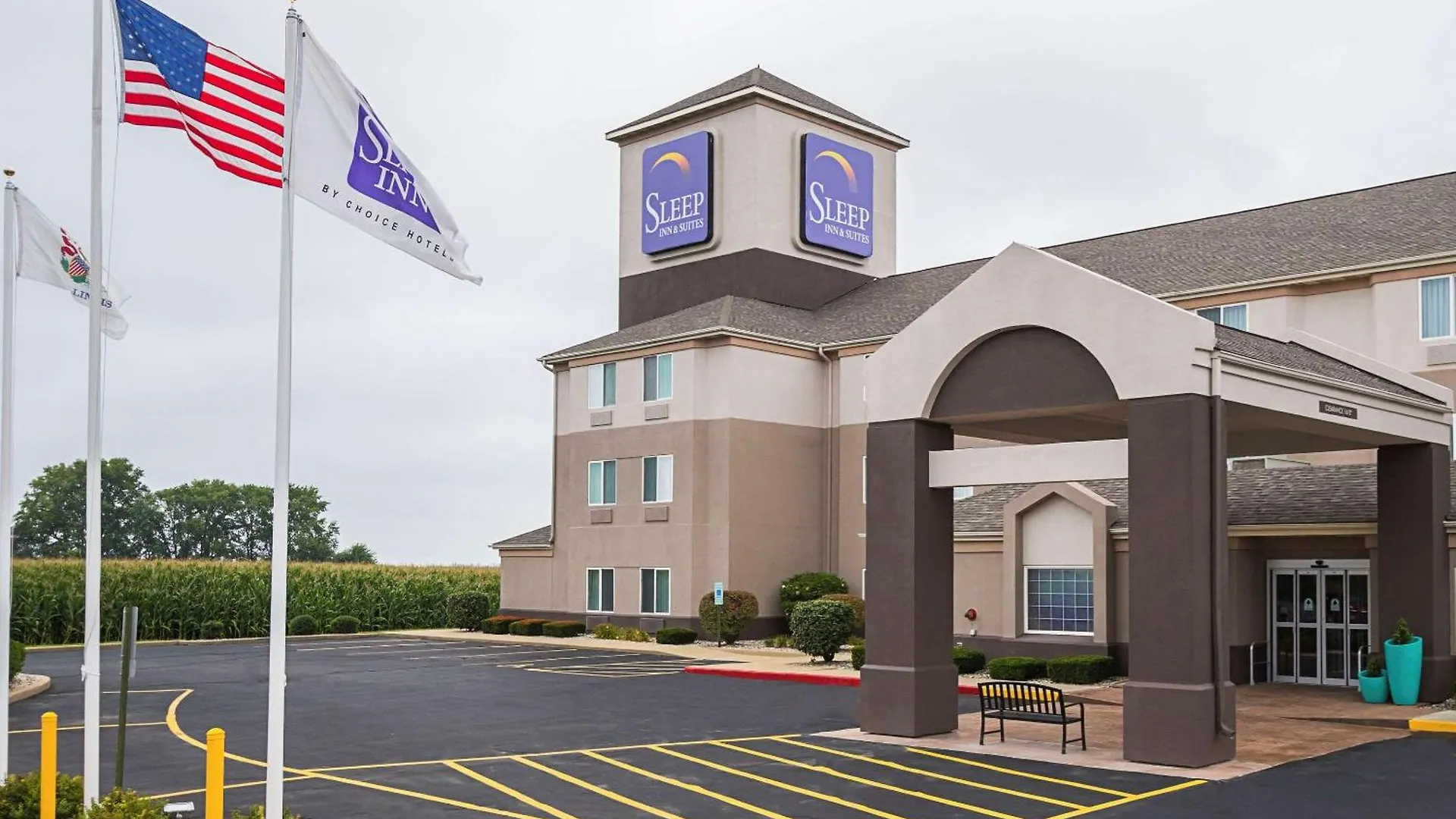 14 Top-Rated 3-Star Hotels In Illinois To Book Now