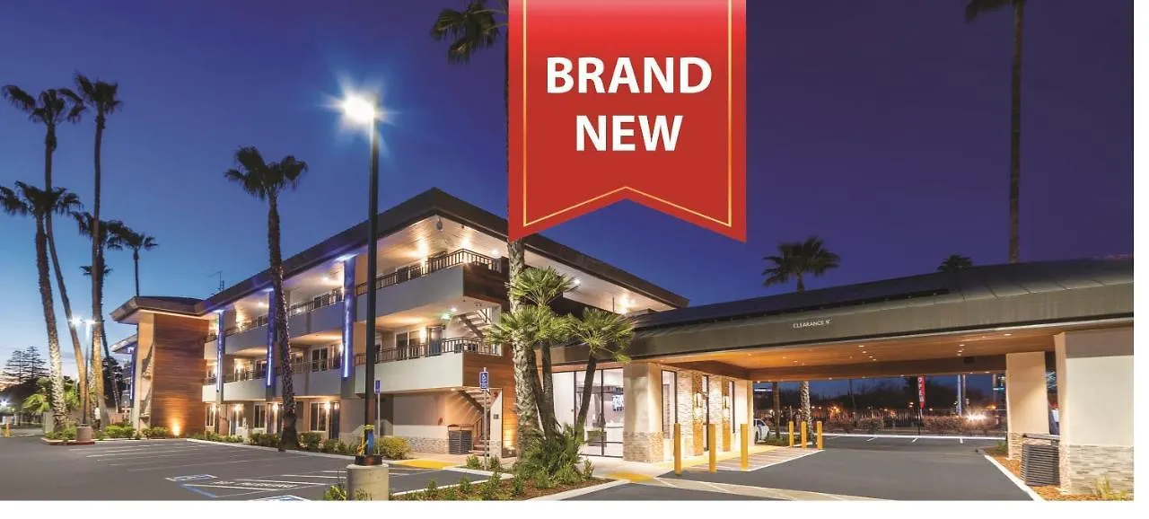 15 Top-Rated Hotels in California and Nevada Worth Booking