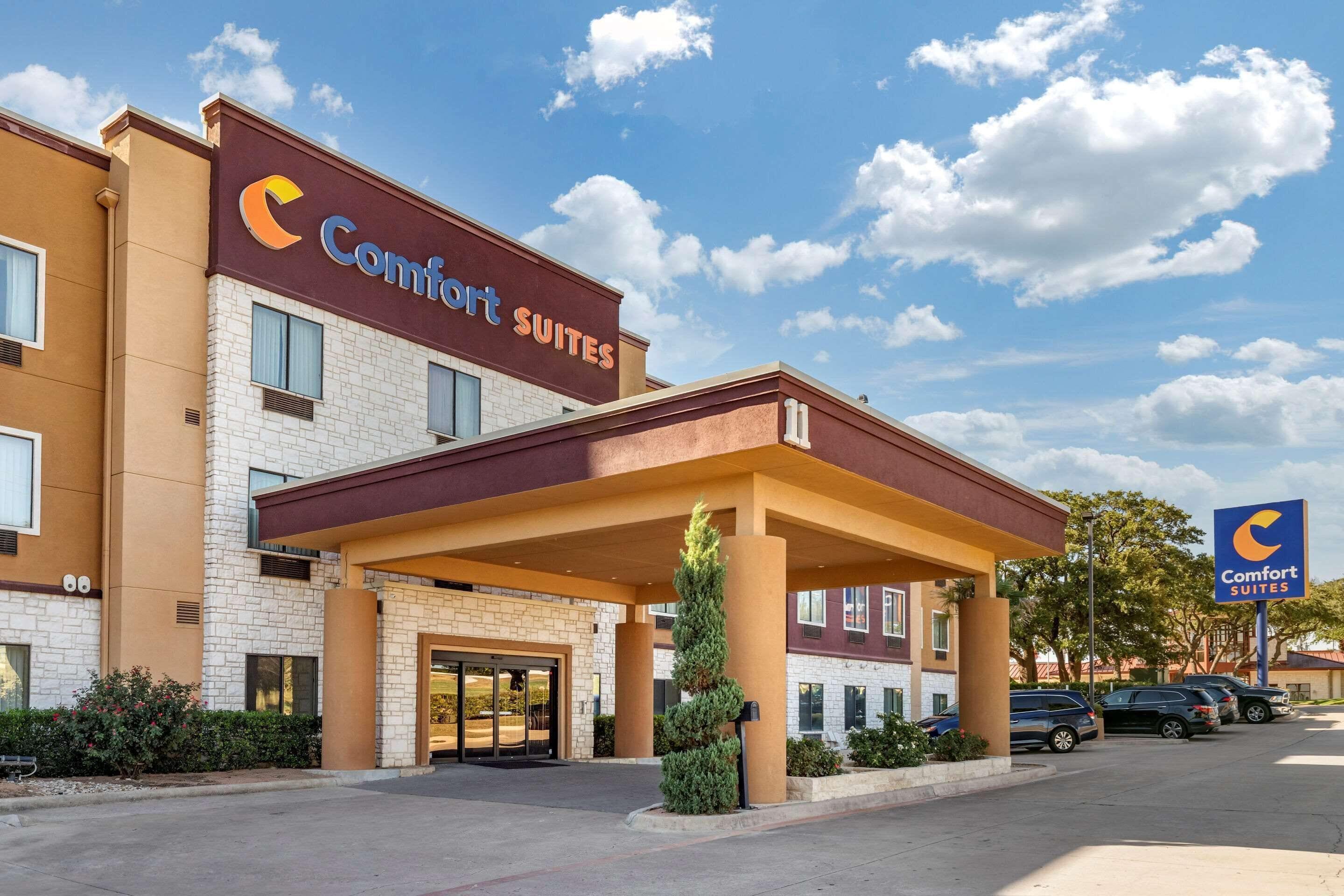 15 Central Hotels in Texas That Put You Close to Everything