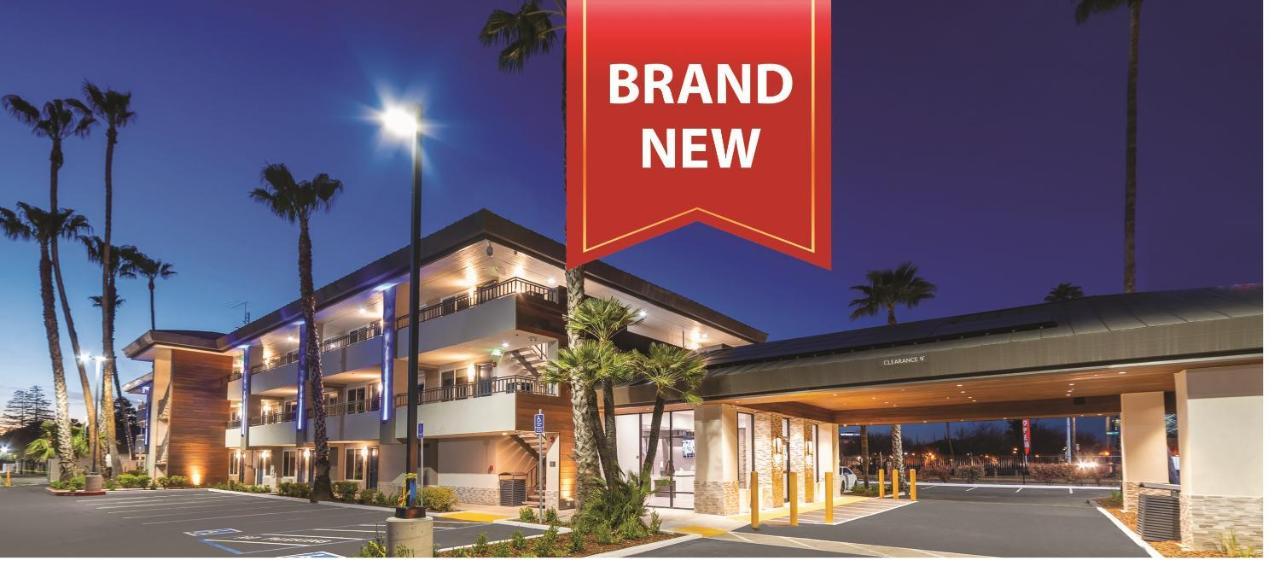 15 Top-Rated Hotels in California and Nevada Worth Booking
