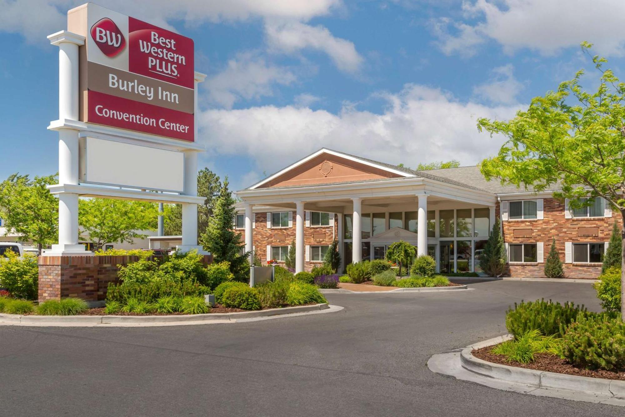 Where to Stay in the Pacific Northwest: 11 Hotels with Outstanding Staff